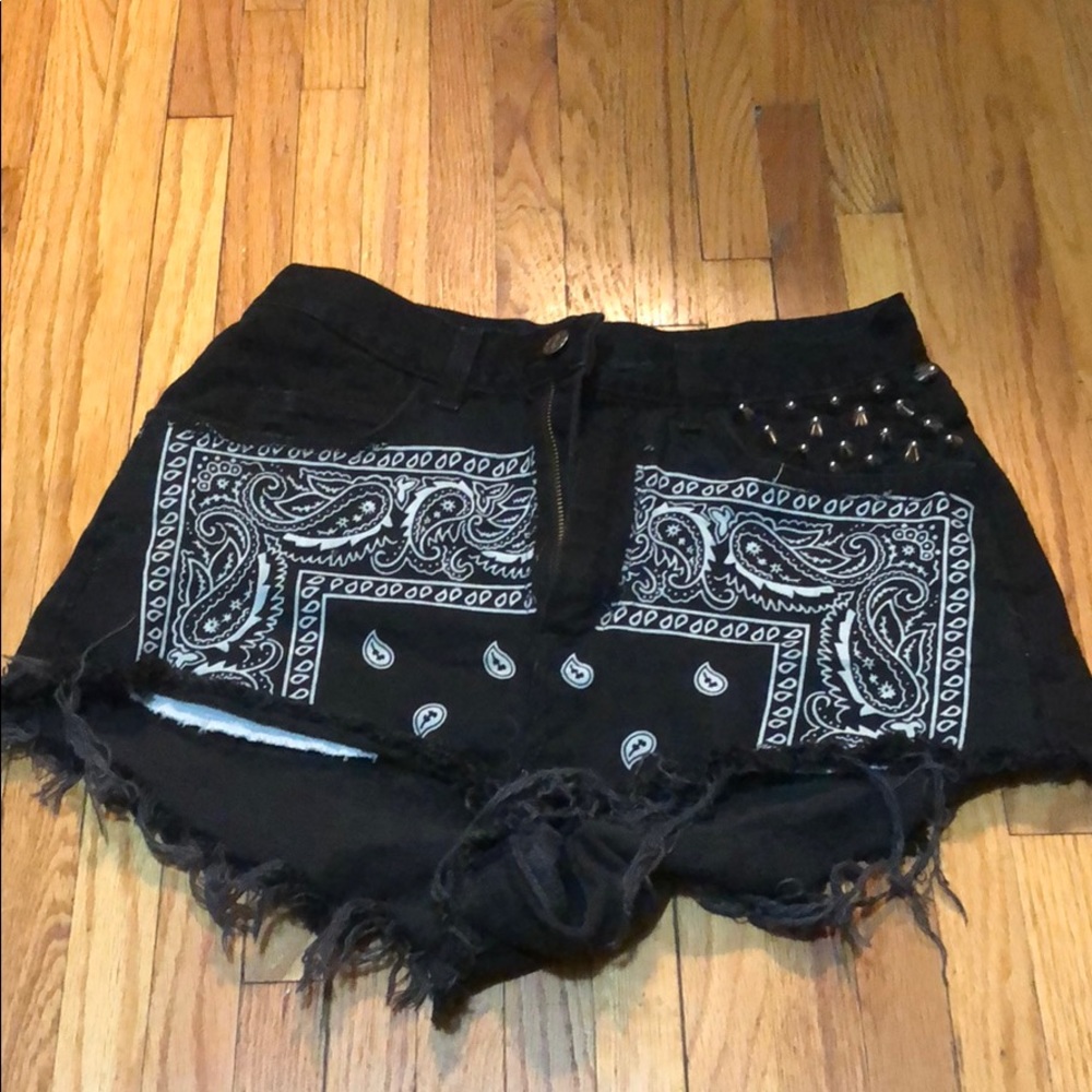 Levi Black Denim shorts